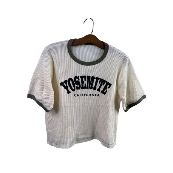 Yosemite California Size Small Ringer T-Shirt Cream & Olive Ribbed Knit Casual - Picture 1 of 3